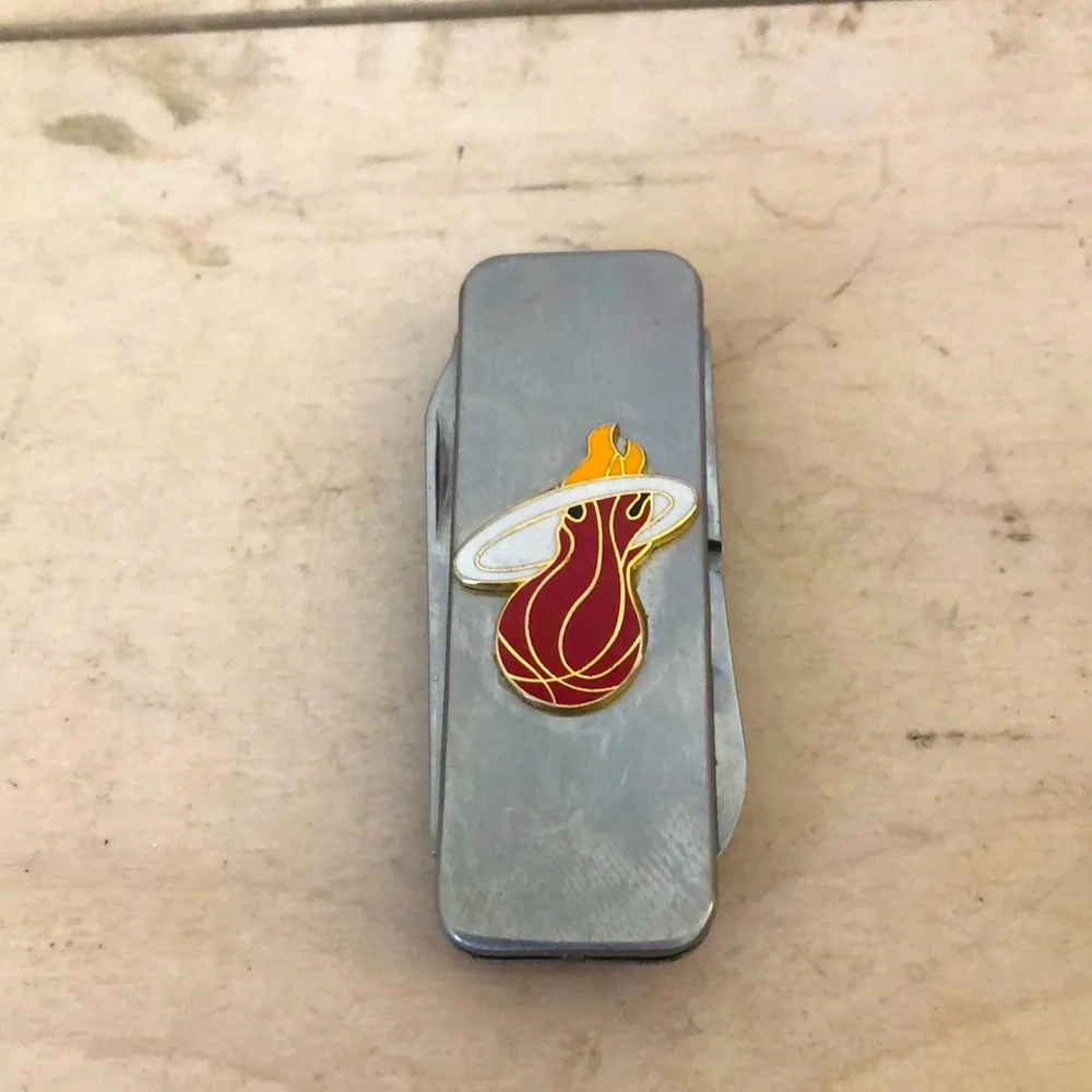 Miami Heat logo stainless steel multi-tool money clip
